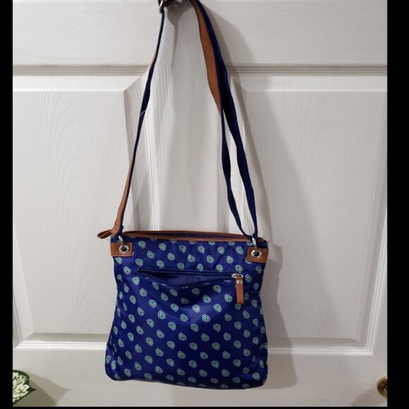Laura Scott Blue Paisley Crossbody Bag Nylon, Magnetic Flap & Zipper, Adjustable - Picture 3 of 11